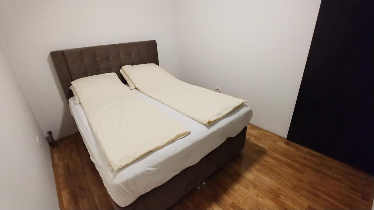 Apartments Leon Sarajevo Bagian luar foto