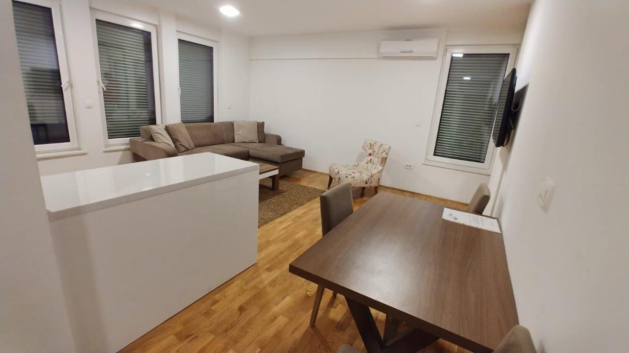 Apartments Leon Sarajevo Bagian luar foto
